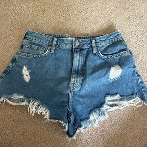 Forever 21 distressed jean shorts